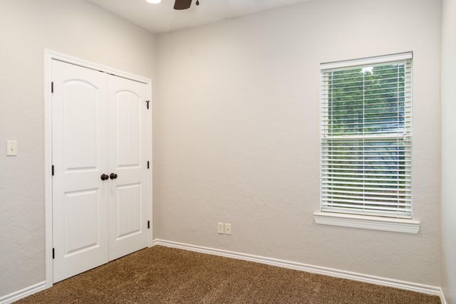 124 Lakeway Lane, Longview, TX 75604