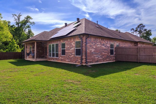 124 Lakeway Lane, Longview, TX 75604