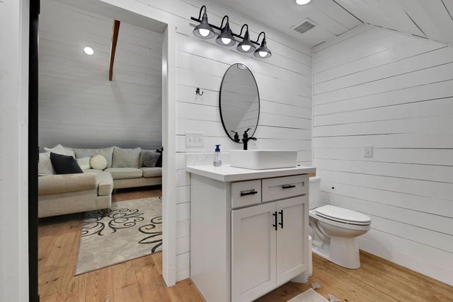 133 Timber Ridge Road, Liberty, TX 77575