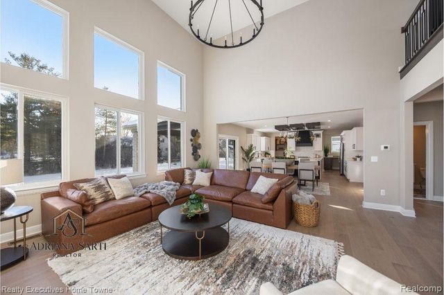50931 Mistwood Drive, Macomb, MI 48042