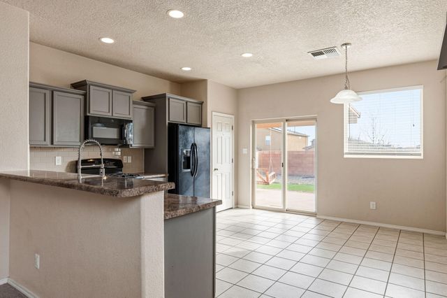 1415 Blue Sky Loop NE, Rio Rancho, NM 87144