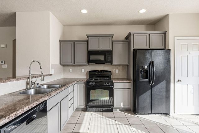 1415 Blue Sky Loop NE, Rio Rancho, NM 87144