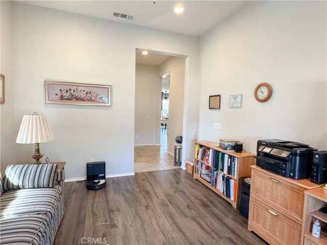9809 Naples, Bakersfield, CA 93306