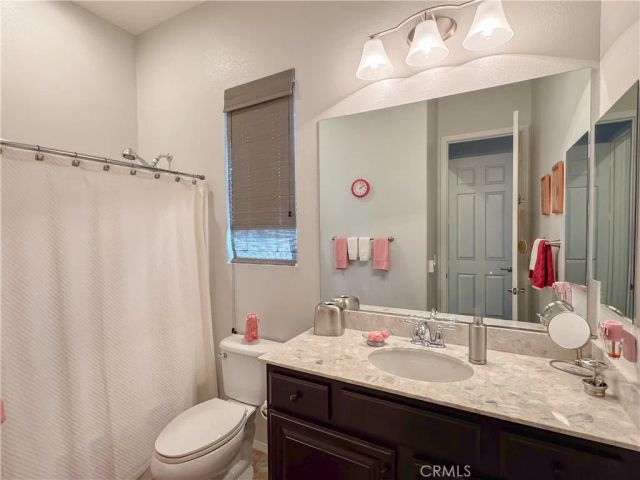9809 Naples, Bakersfield, CA 93306