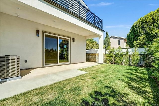 2124 W 238th Street, Torrance, CA 90501