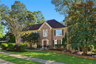 1052 Longwood Drive, Woodstock, GA 30189
