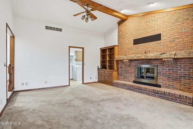 701 Red Fox Road, Findlay, OH 45840