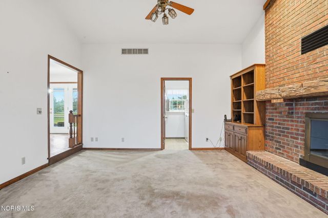 701 Red Fox Road, Findlay, OH 45840