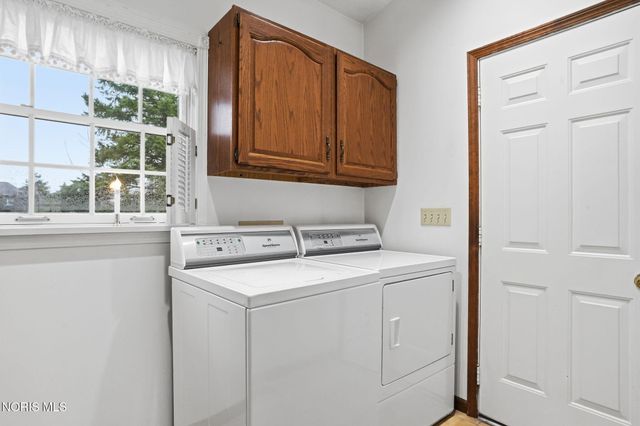 701 Red Fox Road, Findlay, OH 45840