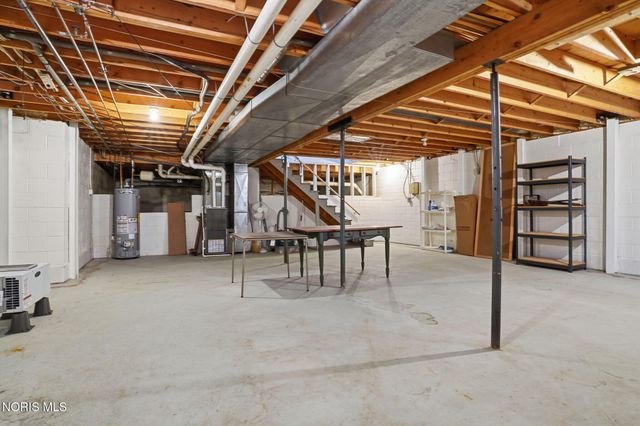 701 Red Fox Road, Findlay, OH 45840