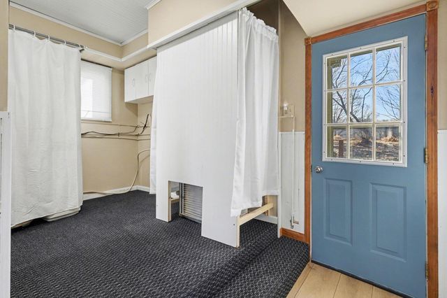 9558 Belding Road NE, Rockford, MI 49341