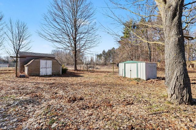 9558 Belding Road NE, Rockford, MI 49341