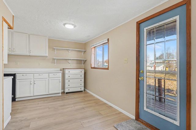 9558 Belding Road NE, Rockford, MI 49341