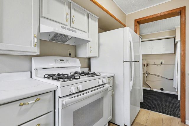 9558 Belding Road NE, Rockford, MI 49341