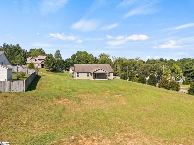 1 Hawkcrest Court, Travelers Rest, SC 29690