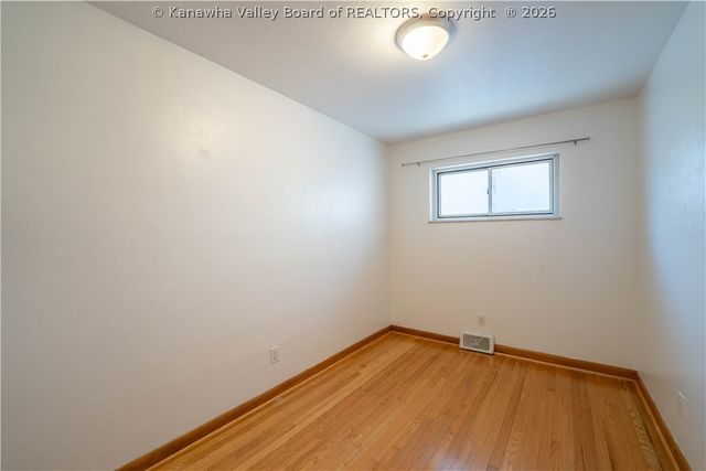 670 Forest Circle, South Charleston, WV 25303