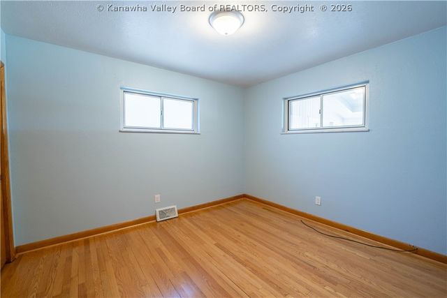 670 Forest Circle, South Charleston, WV 25303