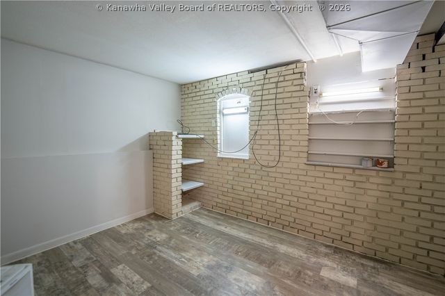 670 Forest Circle, South Charleston, WV 25303