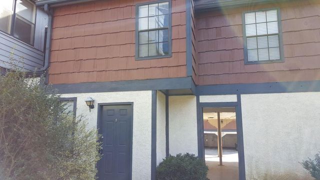 1417 STONE MILL Trace, Stone Mountain, GA 30083