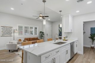 2022 E River Rd Unit 102, Tucson, AZ 85718