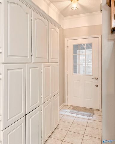 1508 River Bend Place, Decatur, AL 35601