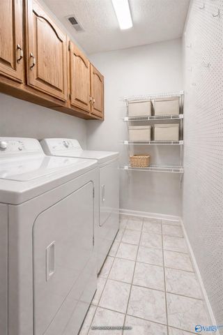 1508 River Bend Place, Decatur, AL 35601