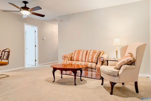 1508 River Bend Place, Decatur, AL 35601