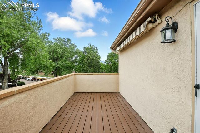 2006 Summerset Drive, Colorado Springs, CO 80920