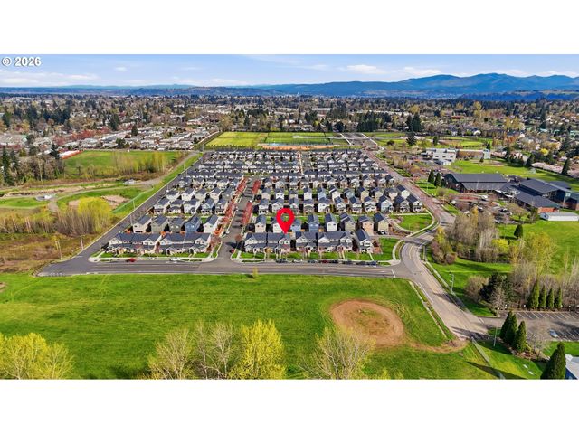 2243 Se 19TH St, Gresham, OR 97080