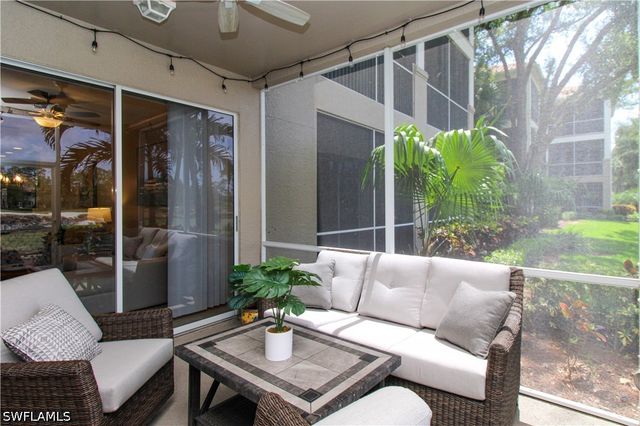 8217 Parkstone PL 102, Naples, FL 34120