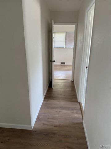 9091 Patrick Drive, St John, MO 63114