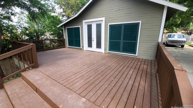 1022 PASADENA, San Antonio, TX 78201