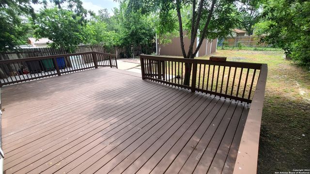 1022 PASADENA, San Antonio, TX 78201