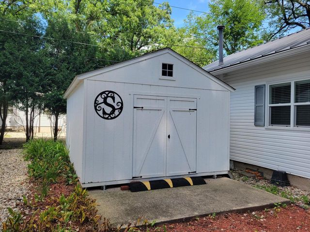 1610 Jackson Park DRIVE, Delavan, WI 53115