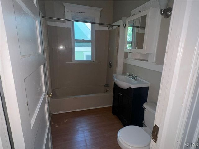 619 Stolp Avenue 21, Syracuse, NY 13207