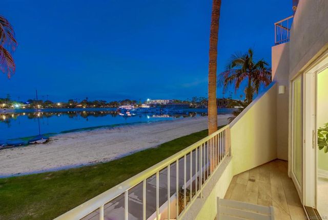 3268 Bayside Walk, San Diego, CA 92109