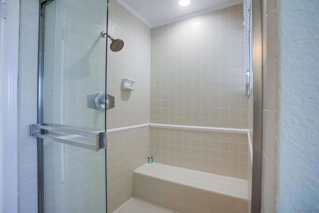 3268 Bayside Walk, San Diego, CA 92109