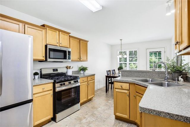 63 Champion Way, Hiram, GA 30141