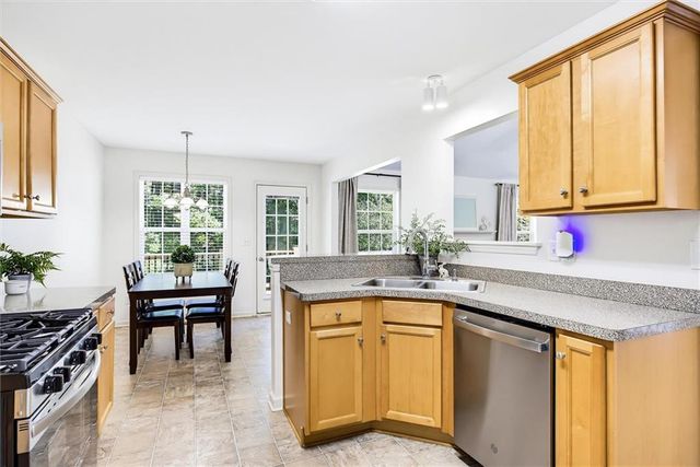 63 Champion Way, Hiram, GA 30141