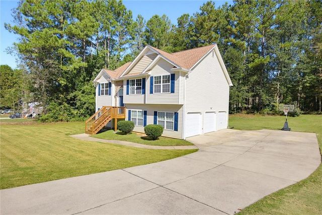 63 Champion Way, Hiram, GA 30141
