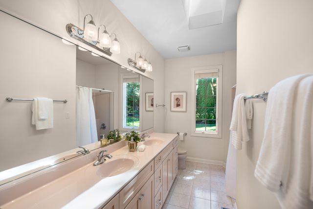 9771 Rambling Rose Lane, St. John, IN 46373