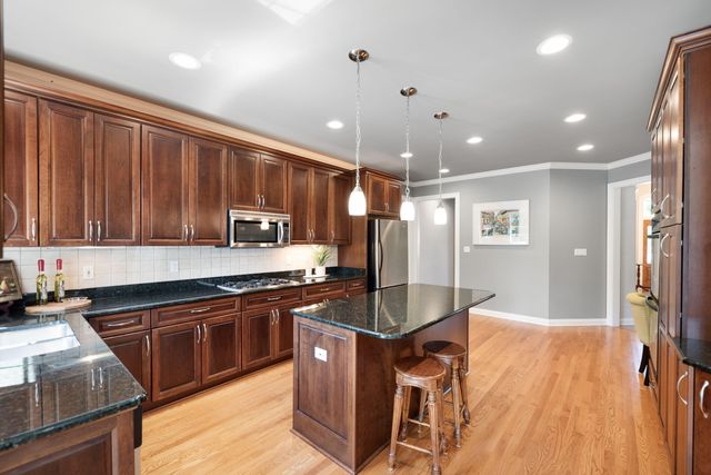 9771 Rambling Rose Lane, St. John, IN 46373