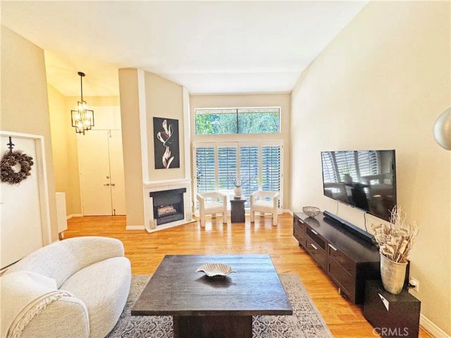 6145 Shoup Avenue 58, Woodland Hills, CA 91367