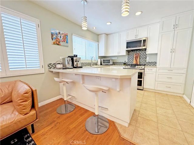 6145 Shoup Avenue 58, Woodland Hills, CA 91367