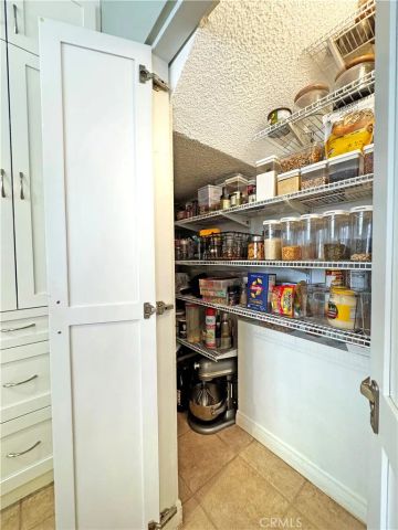 6145 Shoup Avenue 58, Woodland Hills, CA 91367
