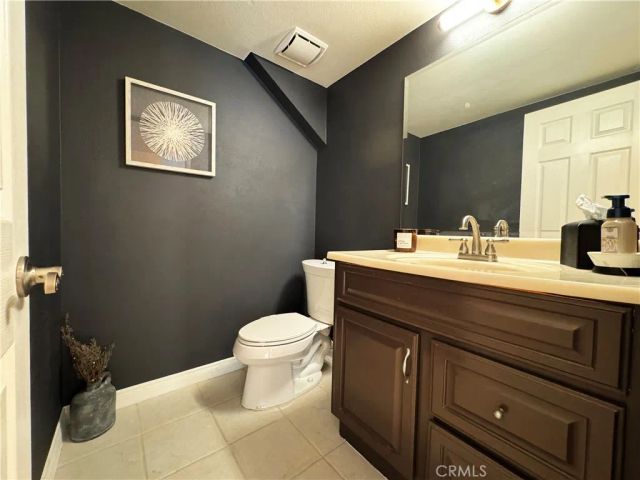 6145 Shoup Avenue 58, Woodland Hills, CA 91367