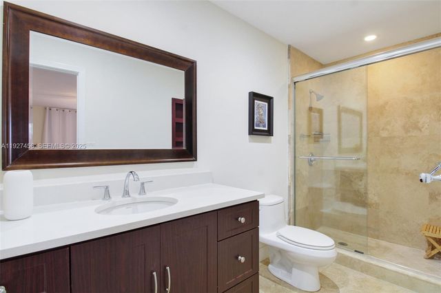 10629 SW 74th Ter, Miami, FL 33173