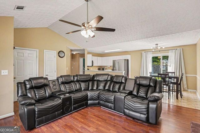 1712 Graystone Drive, Hampton, GA 30228