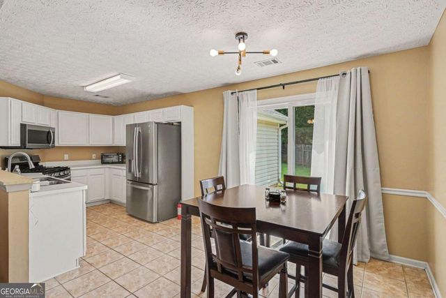 1712 Graystone Drive, Hampton, GA 30228