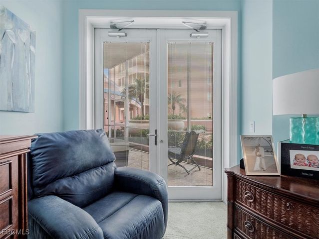 2745 1st ST 305, Fort Myers, FL 33916